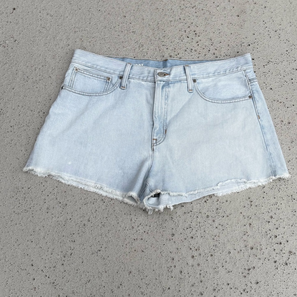 NWT J. Crew Relaxed denim short size 32